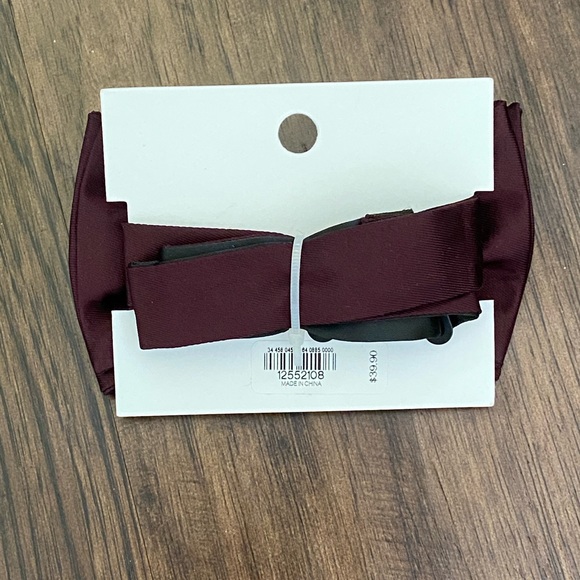Express solid bow tie - Picture 7 of 8